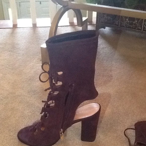 Sigerson Morrison REAL suede peep tie up booties NWT UNWORN SIZE 9